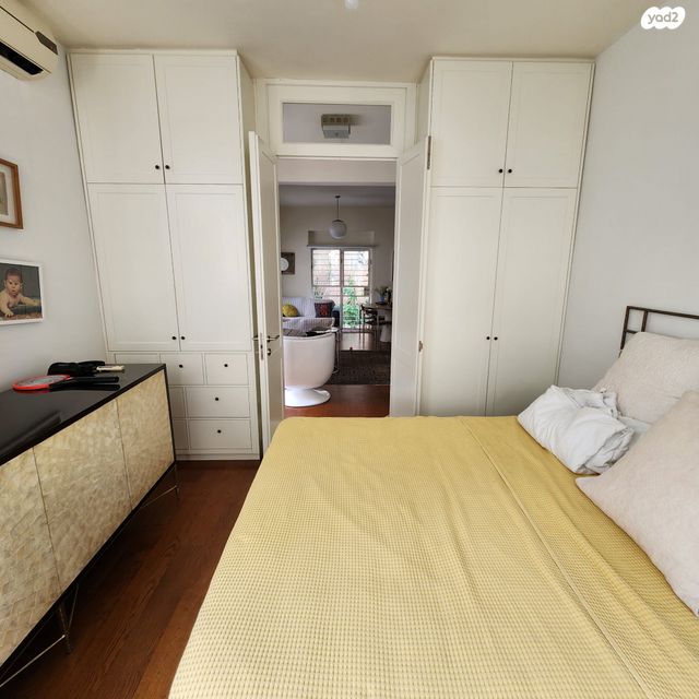 דירת גן, מולכו, נווה צדק, תל אביב יפו