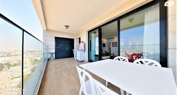 דירה, יצחק שדה 6, דרום מערב ותיק, בת ים