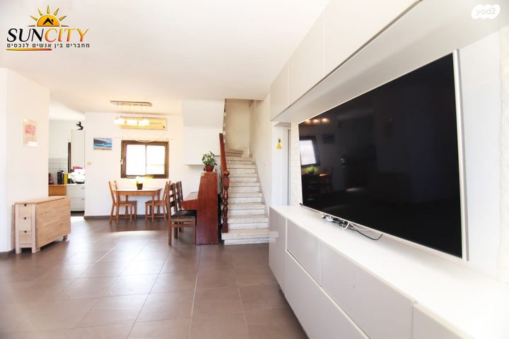 דופלקס, נתניה