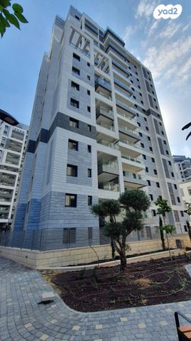 דירה, רועי קליין, קרית קריניצי, רמת גן