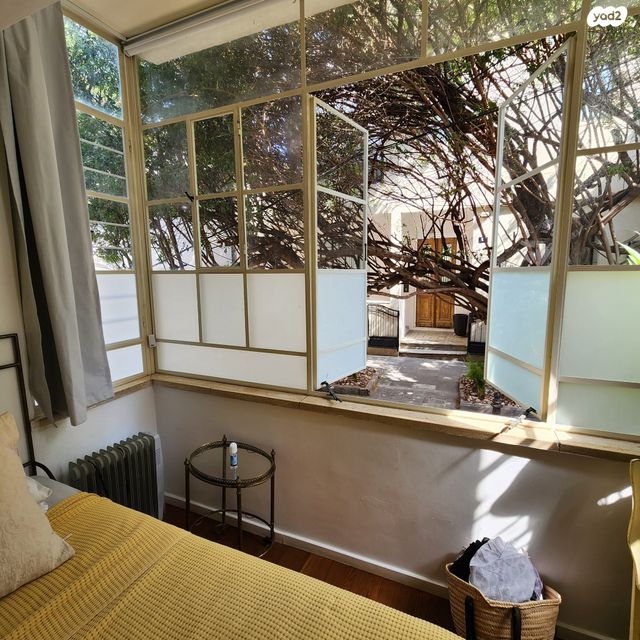 דירת גן, מולכו, נווה צדק, תל אביב יפו