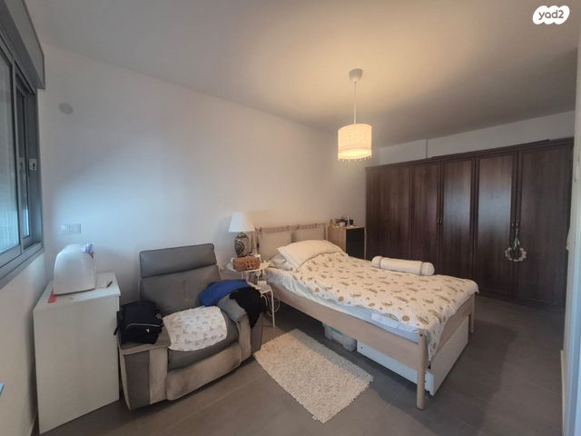 דירה, ש"י עגנון, שיכון רסקו, קרית אונו