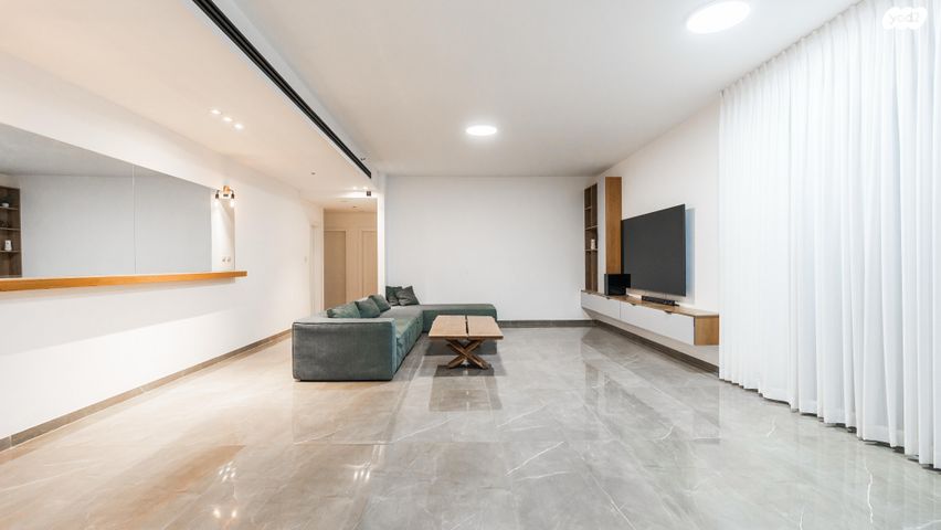 גג/ פנטהאוז, יוסף בורג, נווה זאב, נאות אילן, באר שבע