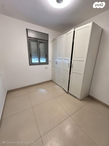 דירת גן, שדרות עמק יזרעאל, שקמים ואגמים, אשקלון