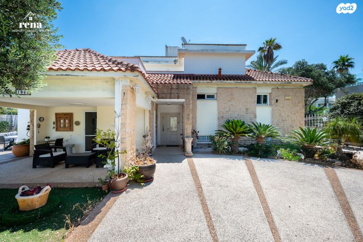 בית פרטי/ קוטג', המעוף, קיסריה