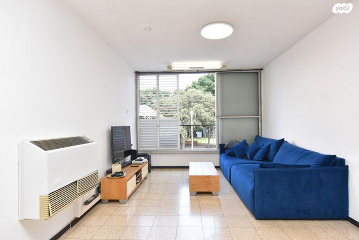 מעפילי אגוז 134