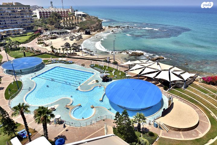 דירה, שדרות מנחם בגין 2, גבעת אולגה, חדרה