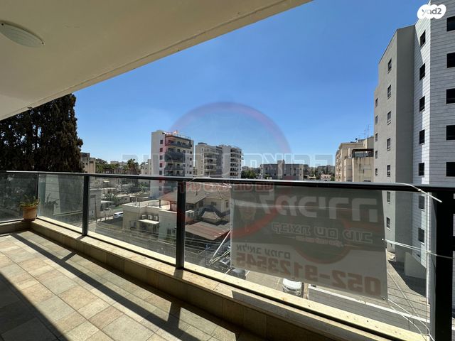 דירה, מנחם אוסישקין, מרכז העיר, עפולה