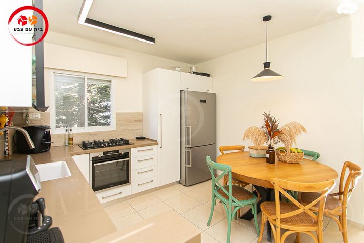 דירה, שלון, חיפה