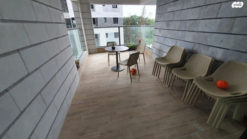 דירה, רועי קליין, קרית קריניצי, רמת גן