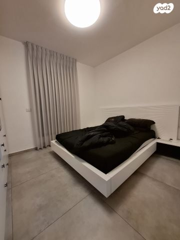 דירה, דרך משה דיין 34, כפיר, נווה כפיר, תל אביב יפו