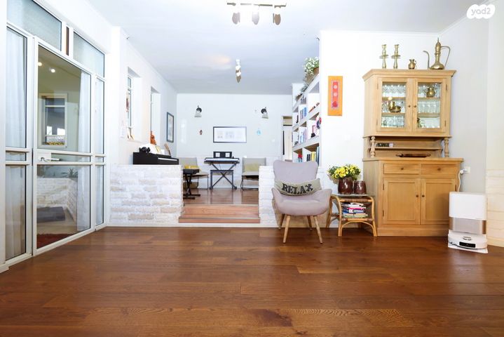 בית פרטי/ קוטג', שאר העיר, מזכרת בתיה