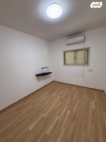 דירה, בר יהודה, דרום מערב ותיק, בת ים