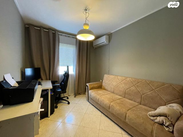 דירה, הרב הרצוג, קרית אתא