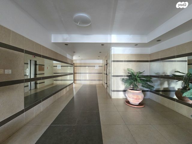 דירה, הרב ריינס 25, צפון מזרח מרכז העיר, נתניה