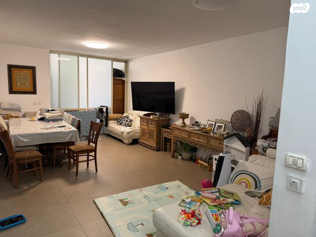 דירה, נחשון 12, כפר סבא