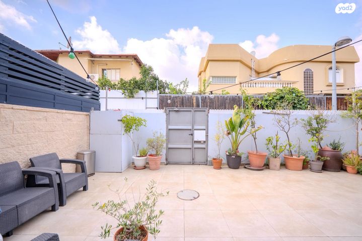 בית פרטי/ קוטג', הרב יצחק טייב 20, תל אביב יפו