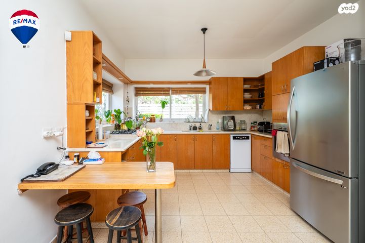 דו משפחתי, זכרון יעקב