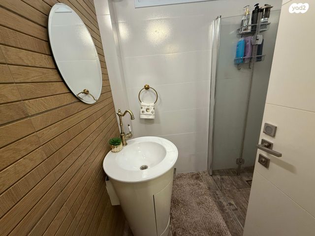 גג/ פנטהאוז, אליהו גולומב, השופטים צפון, רמלה