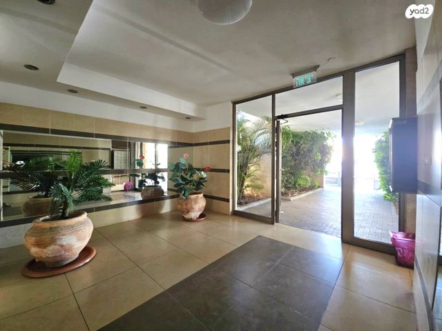 דירה, נתניה