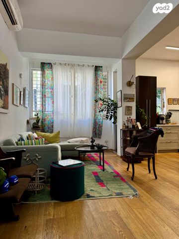 דירה, יהודה הלוי 108, גני שרונה, קרית הממשלה, תל אביב יפו