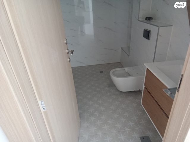 דירה, רכסים