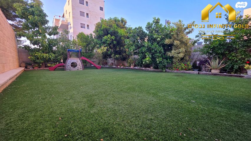 דירת גן, אתרוג, החורש, חריש