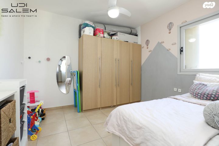 דירה, אלונים, קרית השרון, נתניה