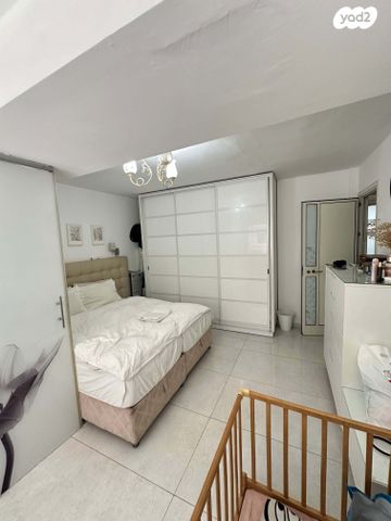 דירה, מנחם בגין, תל גיבורים, בני ברק