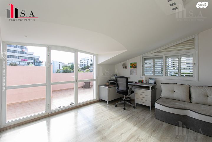 דירה, ארתור הנטקה, אחוזה, חיפה