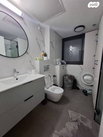 דירה, דרך משה דיין 34, כפיר, נווה כפיר, תל אביב יפו