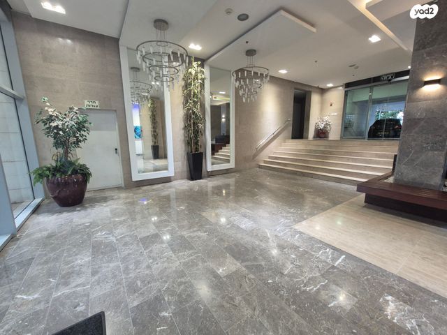 דירה, שדרות האלונים, פארק המושבה, באר יעקב