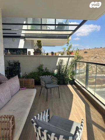 דירה, גולדה מאיר, מורשת, מודיעין מכבים רעות