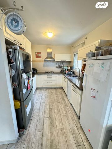 הדר המושבות הותיקה / אם המושבות הותיקה