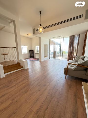 דו משפחתי, ויתקין, אחוזה, חיפה