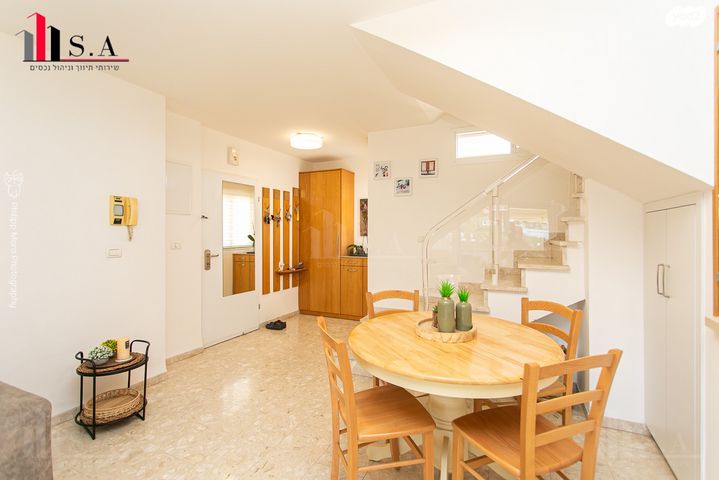 גג/ פנטהאוז, ארתור הנטקה, אחוזה, חיפה