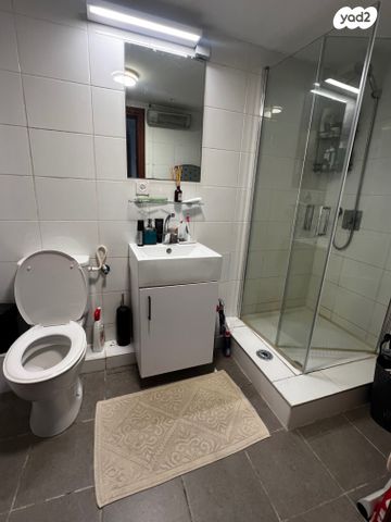 דירה, נחלת בנימין 132, פלורנטין, תל אביב יפו