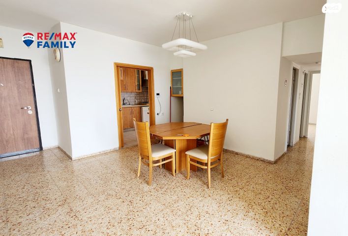 דירה, קרן היסוד 62, מרכז העיר, סביניה, הוותיקה, קרית ביאליק