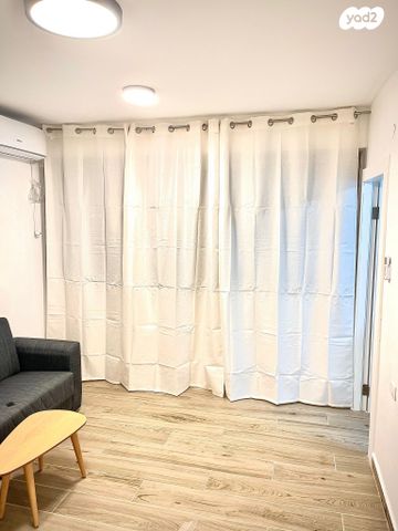 דירה, כיכר אליעזר קפלן 12, שכונה א', באר שבע