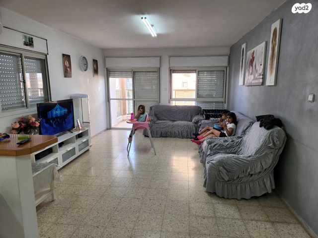 דירה, דקר, גני יער, לוד