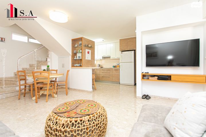 גג/ פנטהאוז, ארתור הנטקה, אחוזה, חיפה