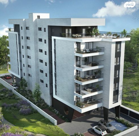 גג/ פנטהאוז, ארלוזורוב, מרכז העיר, קרית אתא