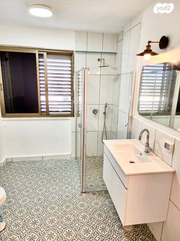 דירה, כיכר אליעזר קפלן 12, שכונה א', באר שבע