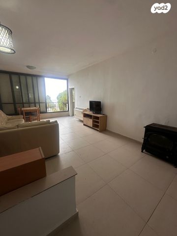 דירה, גבעת דאונס, אחוזה, חיפה