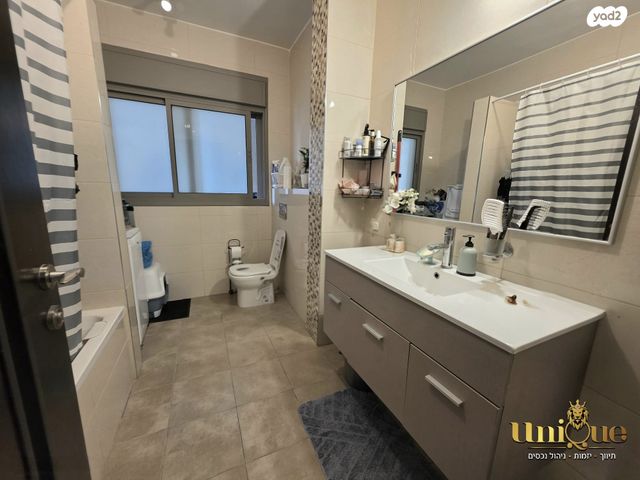 דירה, שדרות בית וגן, בית וגן, קרית אתא