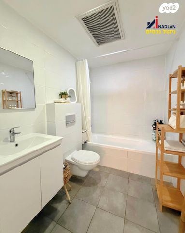 דירת גן, הר שלמה, היובל, אור עקיבא