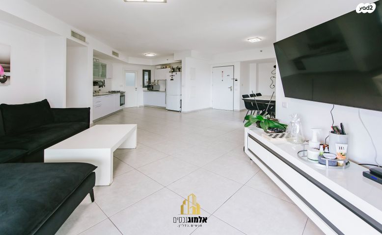 דירה, העלייה 3, בית שמש