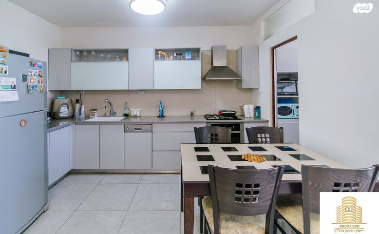 דירה, בנימין מינץ, אחדות, פתח תקווה