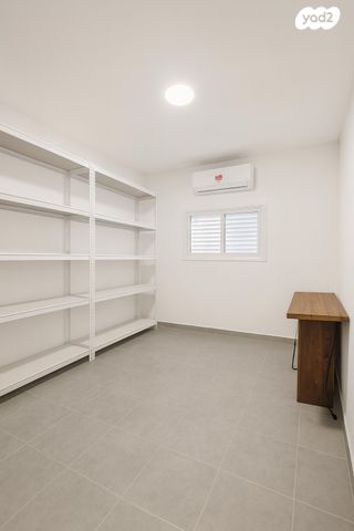 דירה, קרל נטר 12, אברמוביץ', ראשון לציון