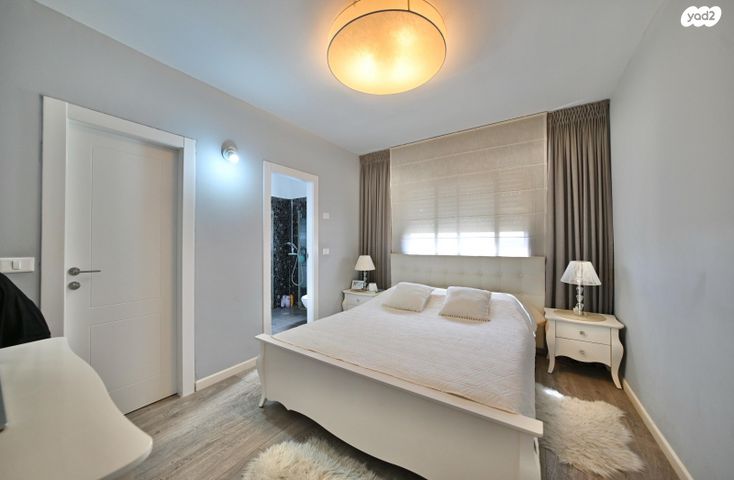 גג/ פנטהאוז, משה לרר, ארגמן, נס ציונה